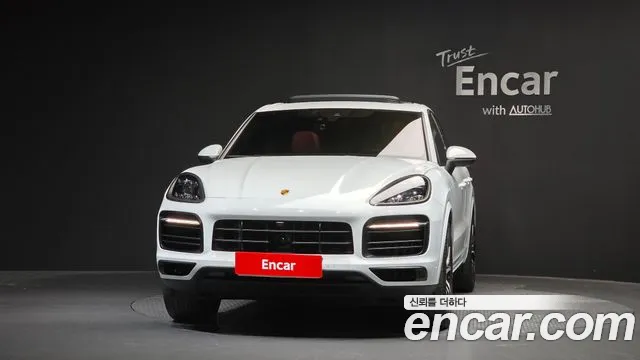 Porsche Cayenne 2023 thumb 3