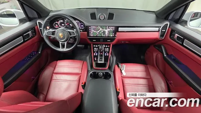 Porsche Cayenne 2023 thumb 7