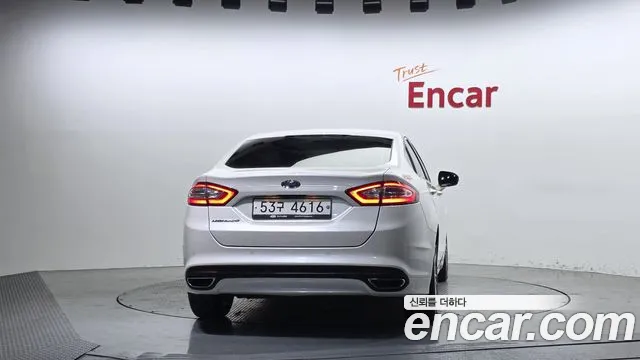 Ford Mondeo 2015 thumb 4