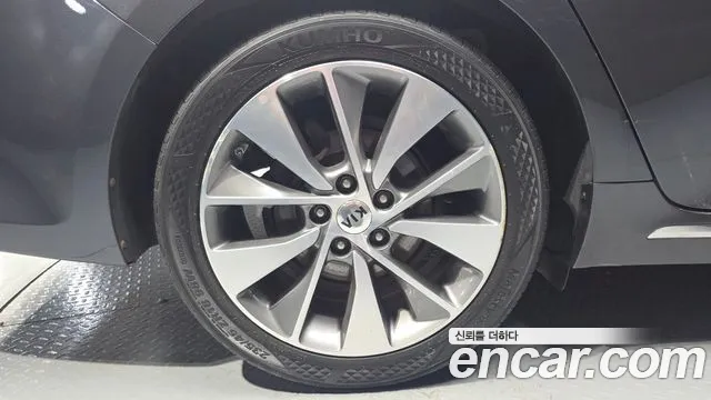 Kia K5 2016 thumb 5