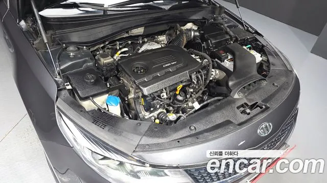 Kia K5 2016 thumb 6
