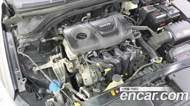 Hyundai Avante 2015 thumb 6