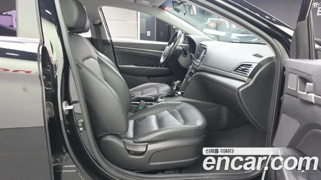 Hyundai Avante 2015 thumb 11