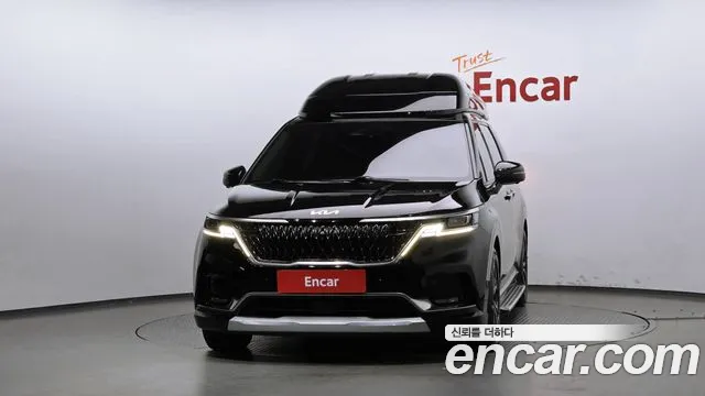 Kia Carnival 2022 thumb 3