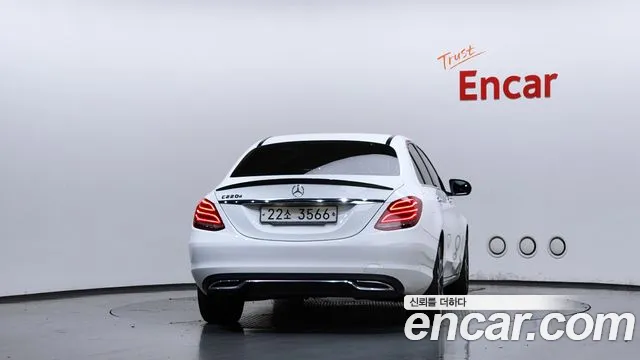 Mercedes-Benz C-Класс 2018 thumb 4