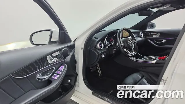 Mercedes-Benz C-Класс 2018 thumb 10