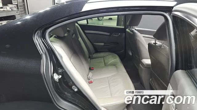 Honda Civic 2012 thumb 11