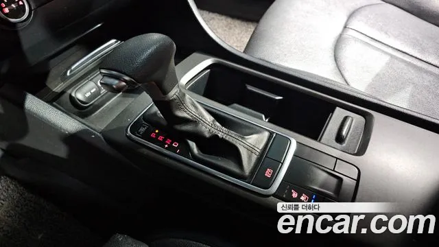 Kia K5 2016 thumb 9