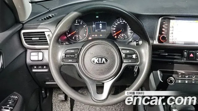 Kia K5 2016 thumb 11