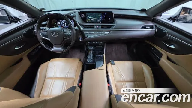 Lexus ES 2019 thumb 7