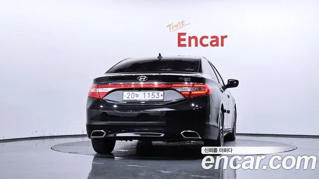Hyundai Grandeur 2014 thumb 4