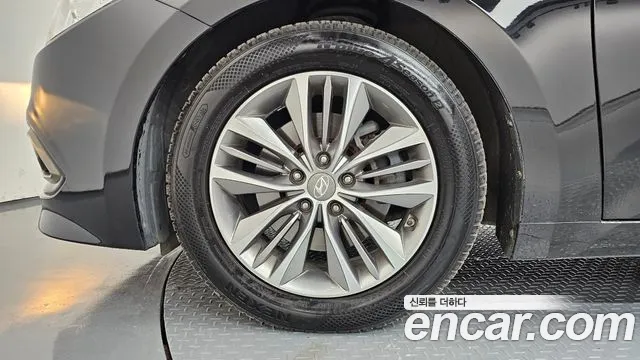 Hyundai Grandeur 2014 thumb 5