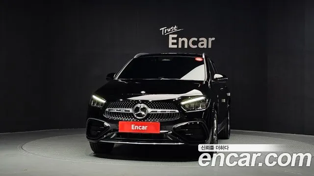 Mercedes-Benz GLA 2026 thumb 3