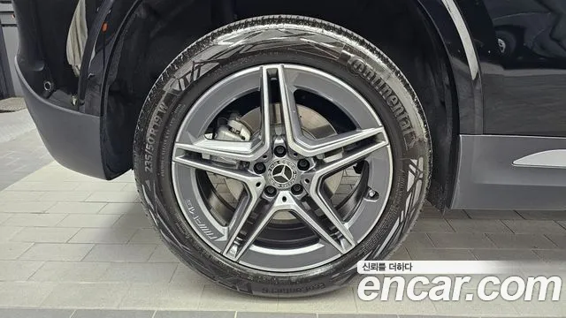 Mercedes-Benz GLA 2026 thumb 5