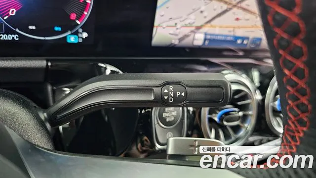 Mercedes-Benz GLA 2026 thumb 9