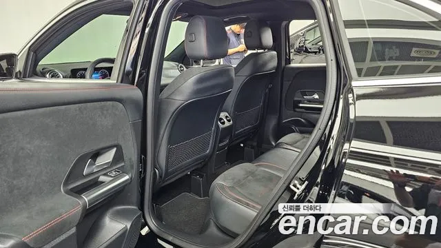 Mercedes-Benz GLA 2026 thumb 11