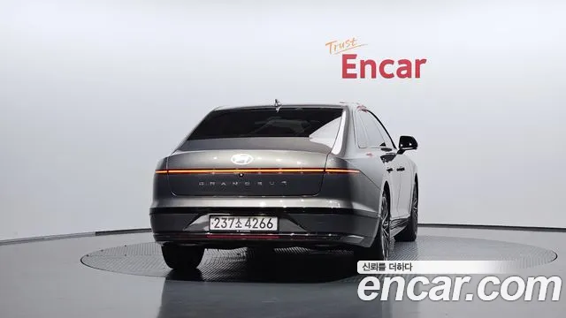 Hyundai Grandeur 2023 thumb 4