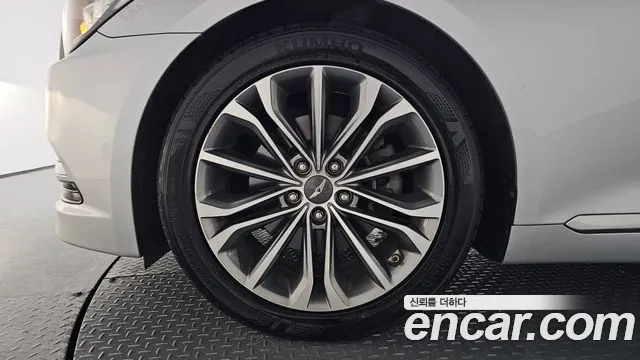 Hyundai Genesis 2014 thumb 4