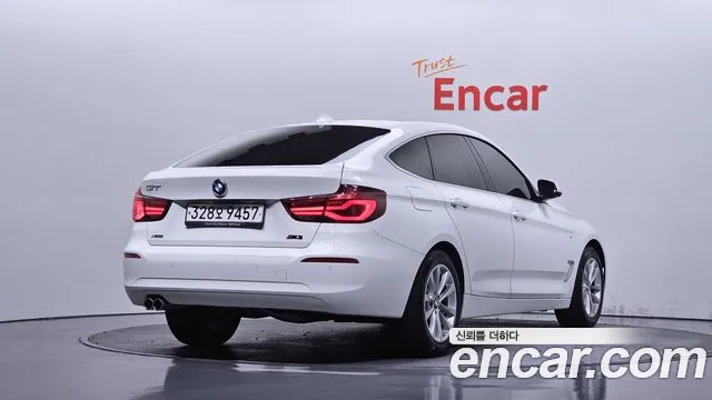 BMW Gran Turismo 2020 thumb 2