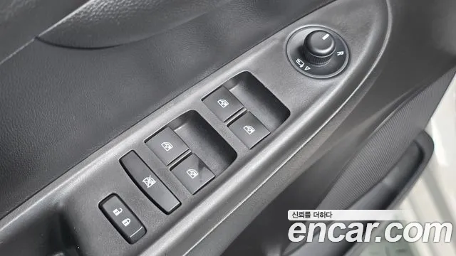 ChevroletGMDaewoo Spark 2016 thumb 12