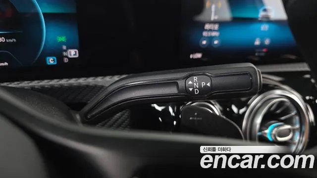 Mercedes-Benz A-Класс 2019 thumb 9