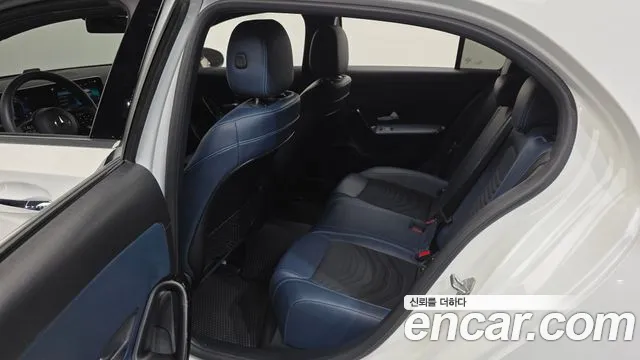 Mercedes-Benz A-Класс 2019 thumb 12