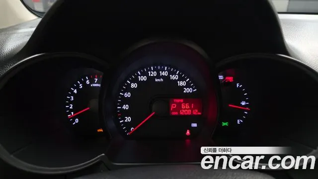 Kia Morning 2011 thumb 8