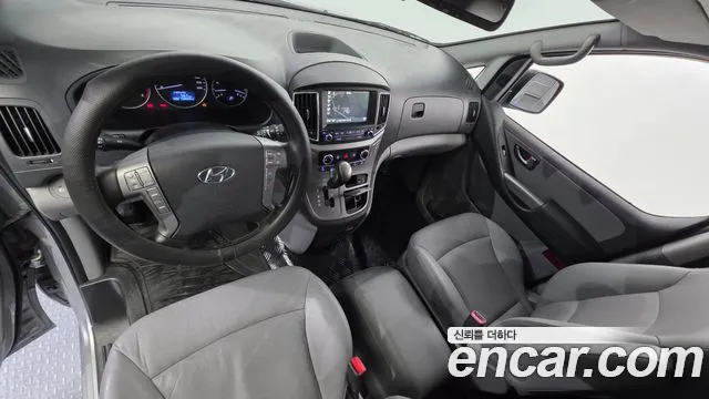 Hyundai Starex 2018 thumb 7