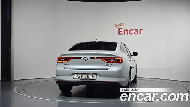 Renault-KoreaSamsung Megane 2019 thumb 4