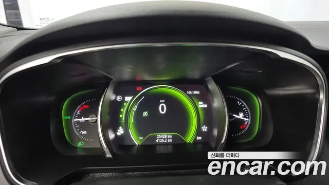 Renault-KoreaSamsung Megane 2019 thumb 8
