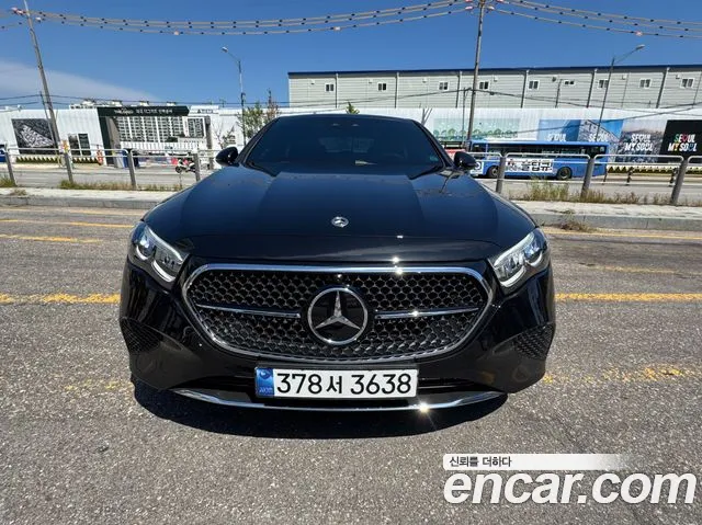 Mercedes-Benz E-Класс 2025 thumb 3