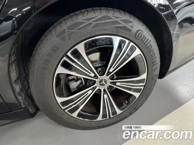 Mercedes-Benz E-Класс 2025 thumb 5