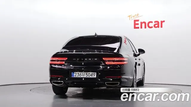 Genesis G80 2022 thumb 4
