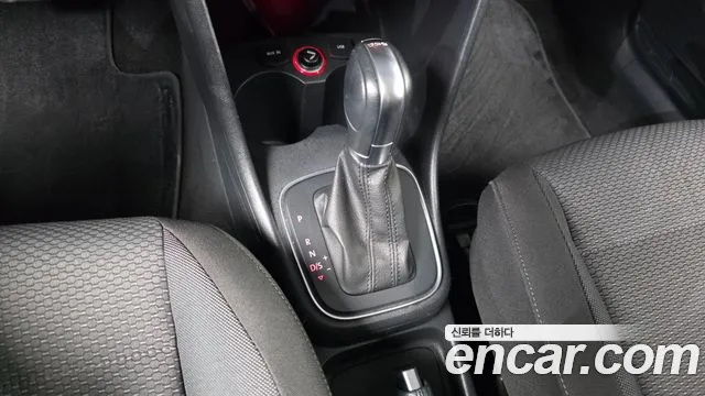 Volkswagen Polo 2015 thumb 9