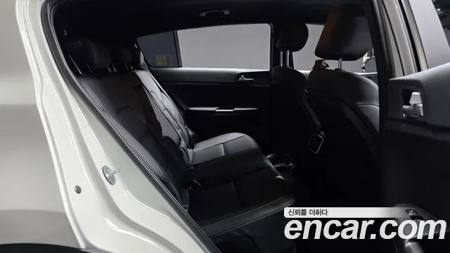 Kia Sportage 2018 thumb 11