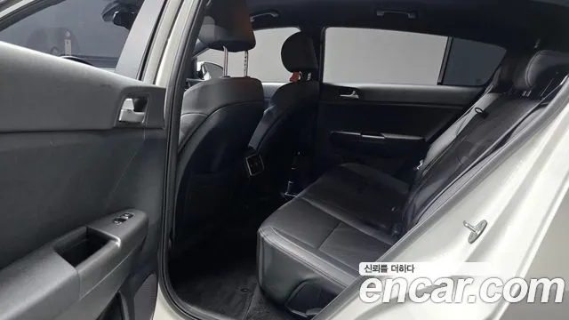 Kia Sportage 2018 thumb 12