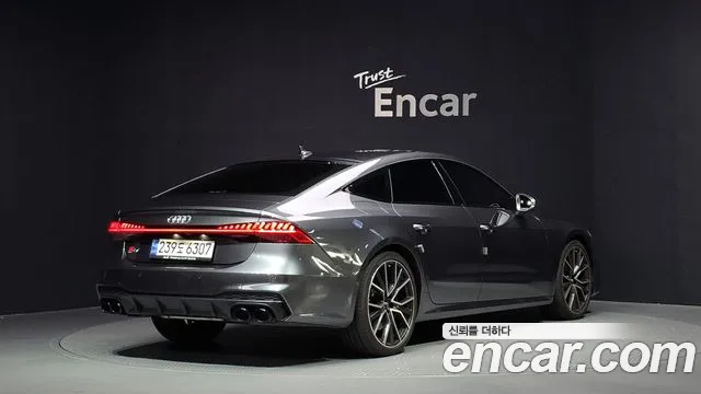 Audi S7 2020 thumb 2