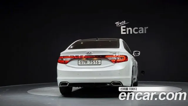 Hyundai Grandeur 2015 thumb 4