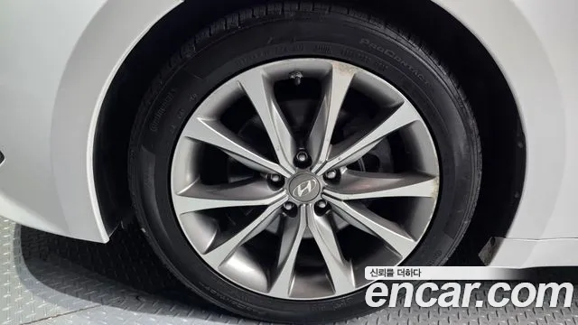 Hyundai Grandeur 2015 thumb 5