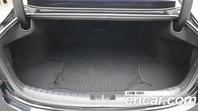 Hyundai Grandeur 2017 thumb 6
