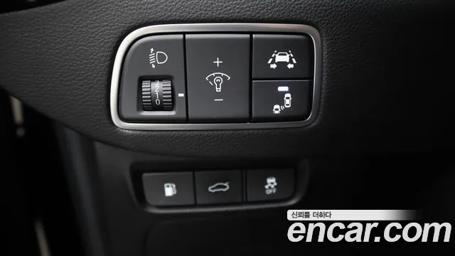 Hyundai Grandeur 2017 thumb 8