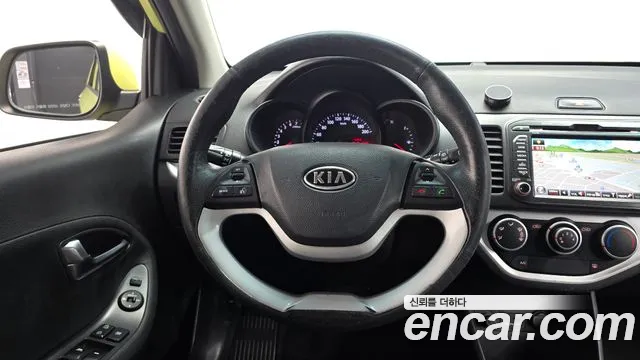 Kia Morning 2011 thumb 12