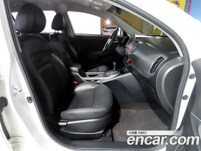 Kia Sportage 2014 thumb 8