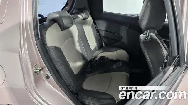 ChevroletGMDaewoo Spark 2012 thumb 10