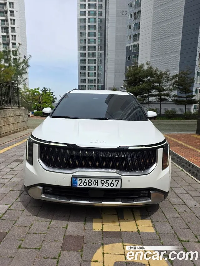 Kia Carnival 2025 thumb 3