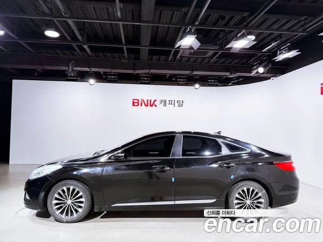 Hyundai Grandeur 2014 thumb 3