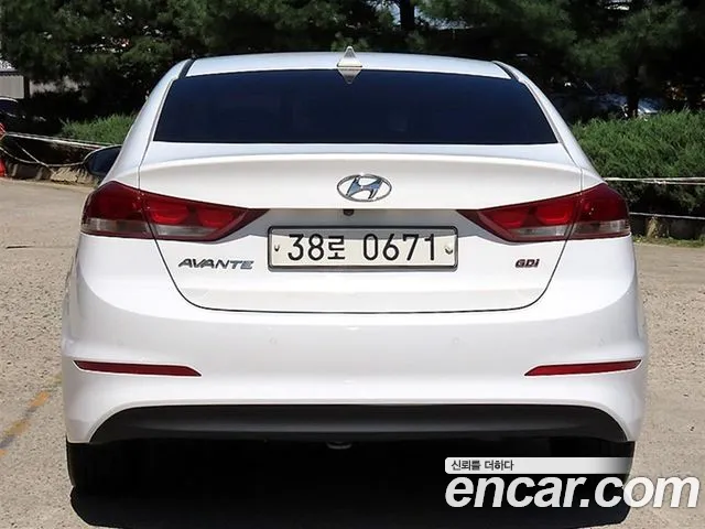 Hyundai Avante 2016 thumb 4