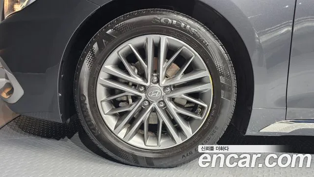 Hyundai Grandeur 2017 thumb 5