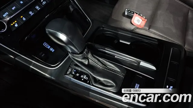 Hyundai Grandeur 2017 thumb 9