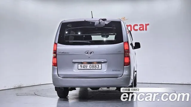 Hyundai Starex 2017 thumb 4